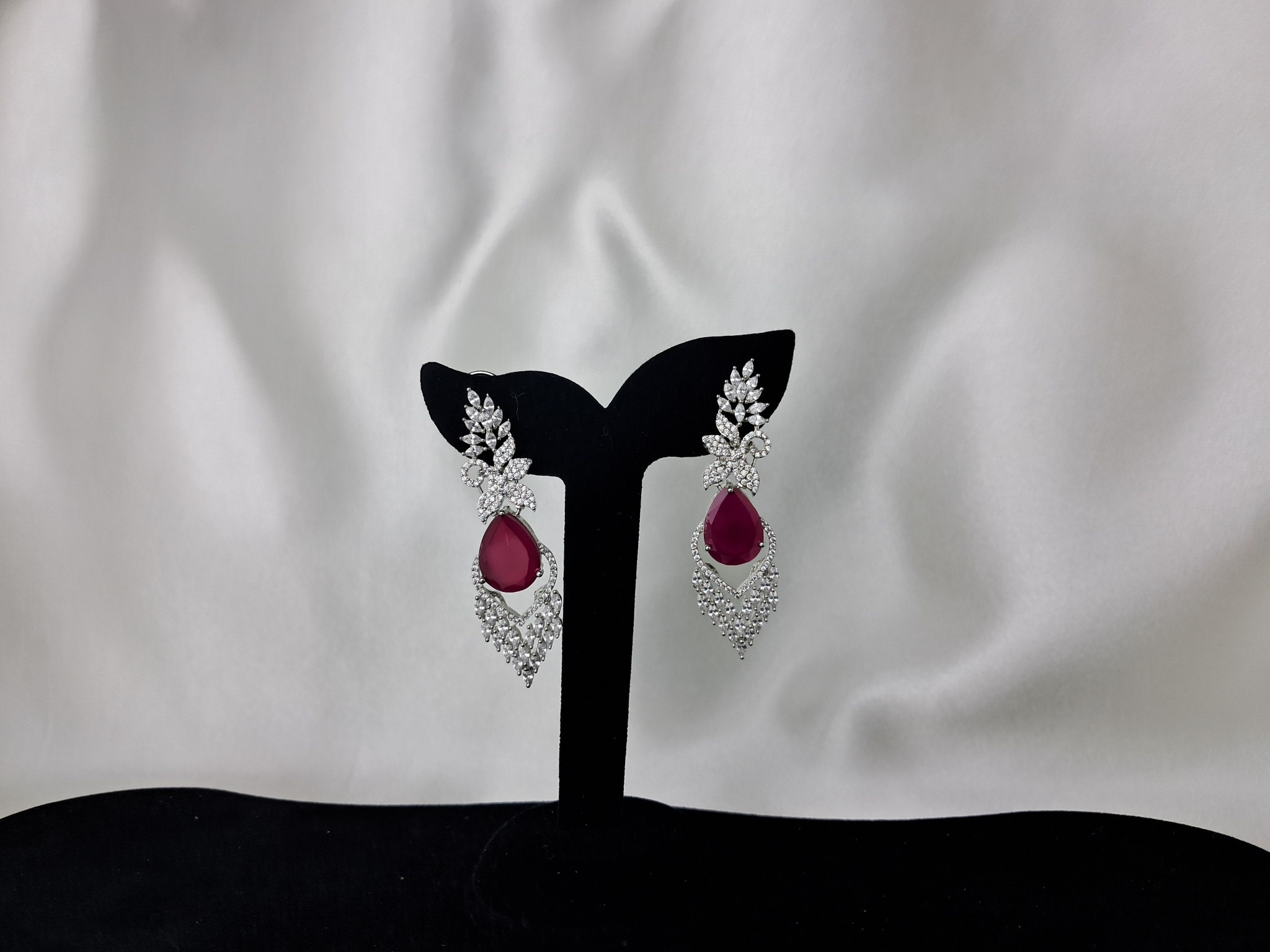 Cz Classic Earring With Rhodium Plating