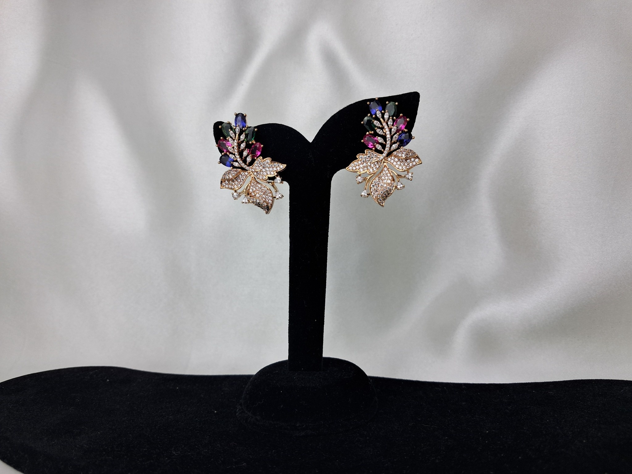 American Diamond Classic Earring with Carat Plating