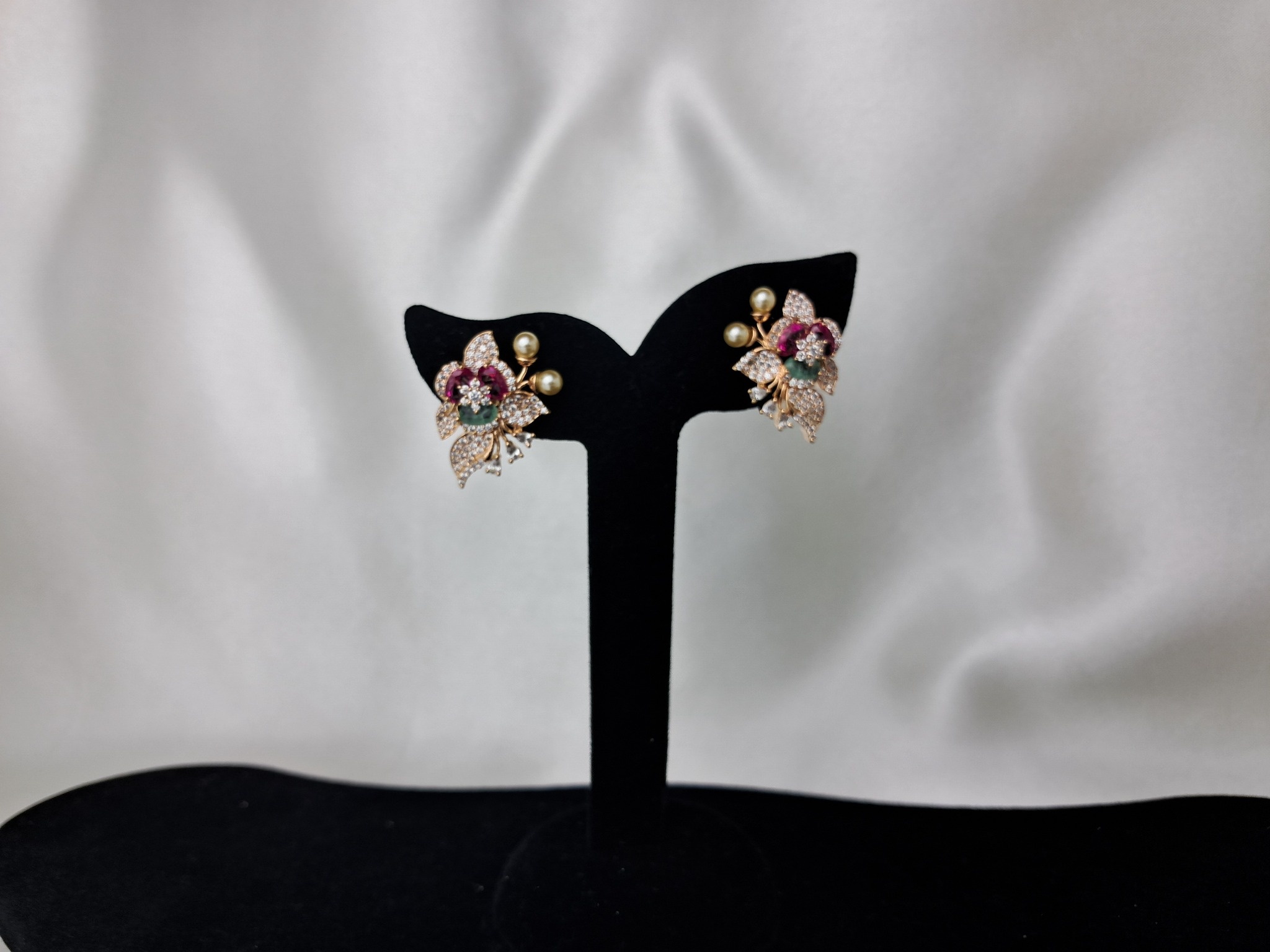 American Diamond Classic Earring with Carat Plating