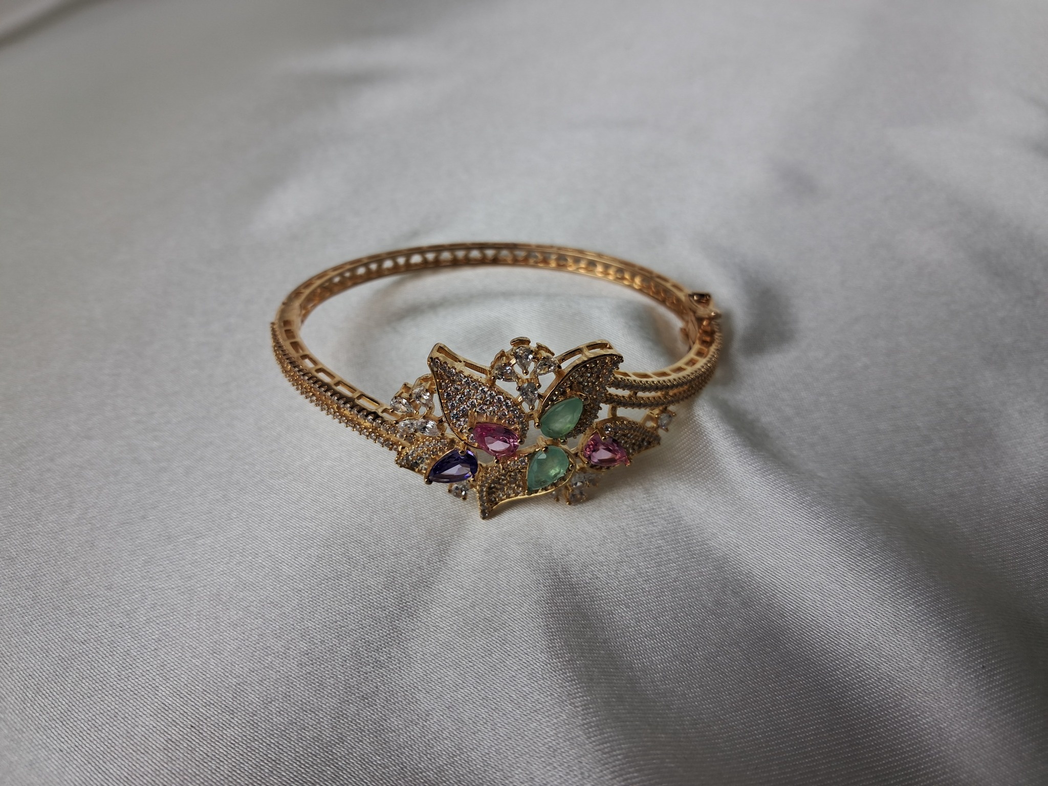 American Diamond Openable kada with Carat Plating view 2